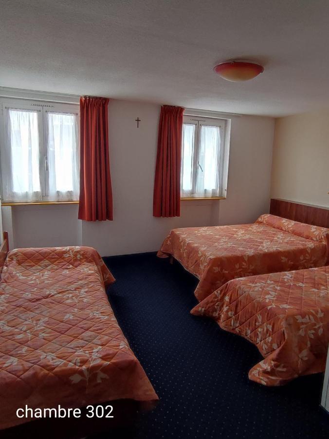 Hotel Du Commerce Et De Navarre Лурд Екстер'єр фото